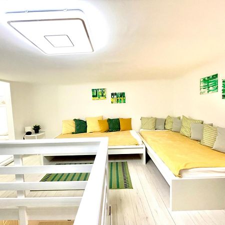 Teresian Apartment Near The Andrassy Street Free Air Conditioner Free Coffee Budapest Luaran gambar